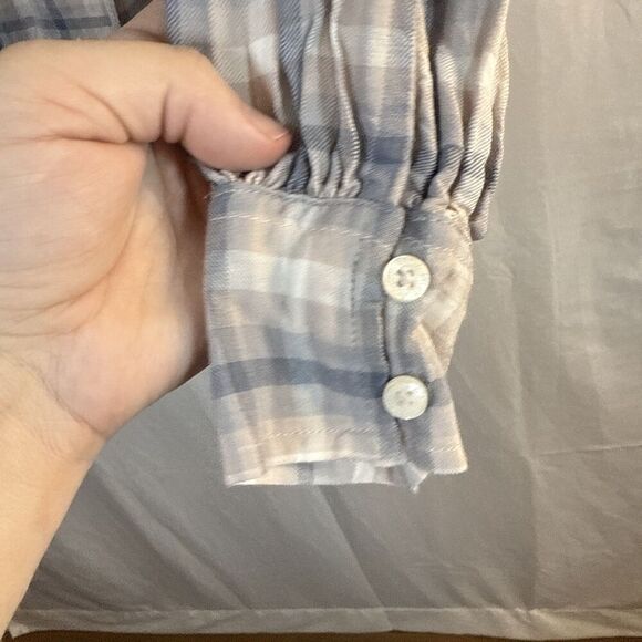 Abercrombie & Fitch Tan & Blue Plaid Button Up Shirt Women’s Size SMALL Preowned - Picture 11 of 16